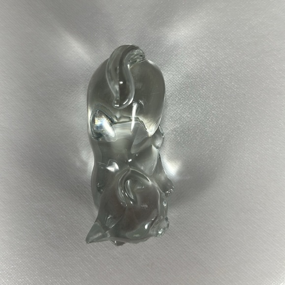 Fenton Art Glass Crystal Short Tail Crouching Cat - Picture 16 of 17